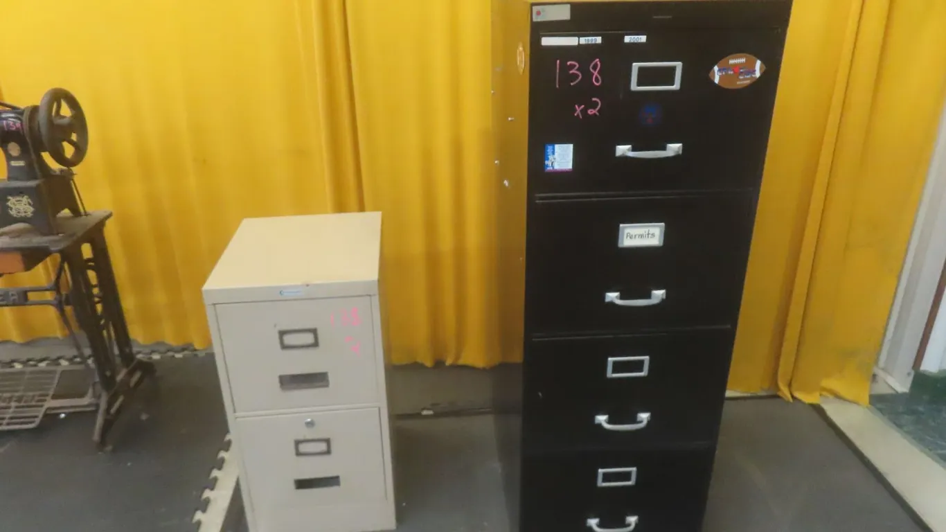2 Metal Filing Cabinets, 4-Drawer and 2-Drawer