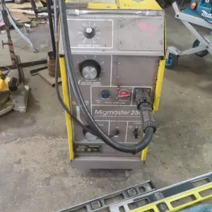 ESAB Migmaster 250 MIG Welder