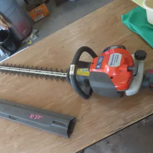 Husqvarna 122HD60 Hedge Trimmer, 24"