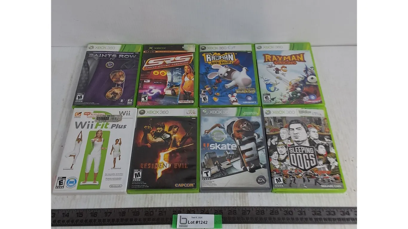 (8) XBOX360/Wii Video Games - Sleeping Dogs, Raving Rabbids, Saints Row