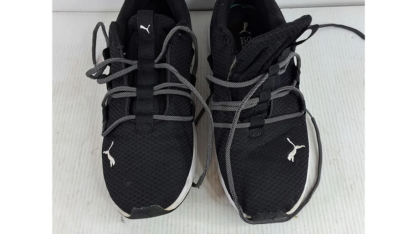 Puma Sneakers - Size 10