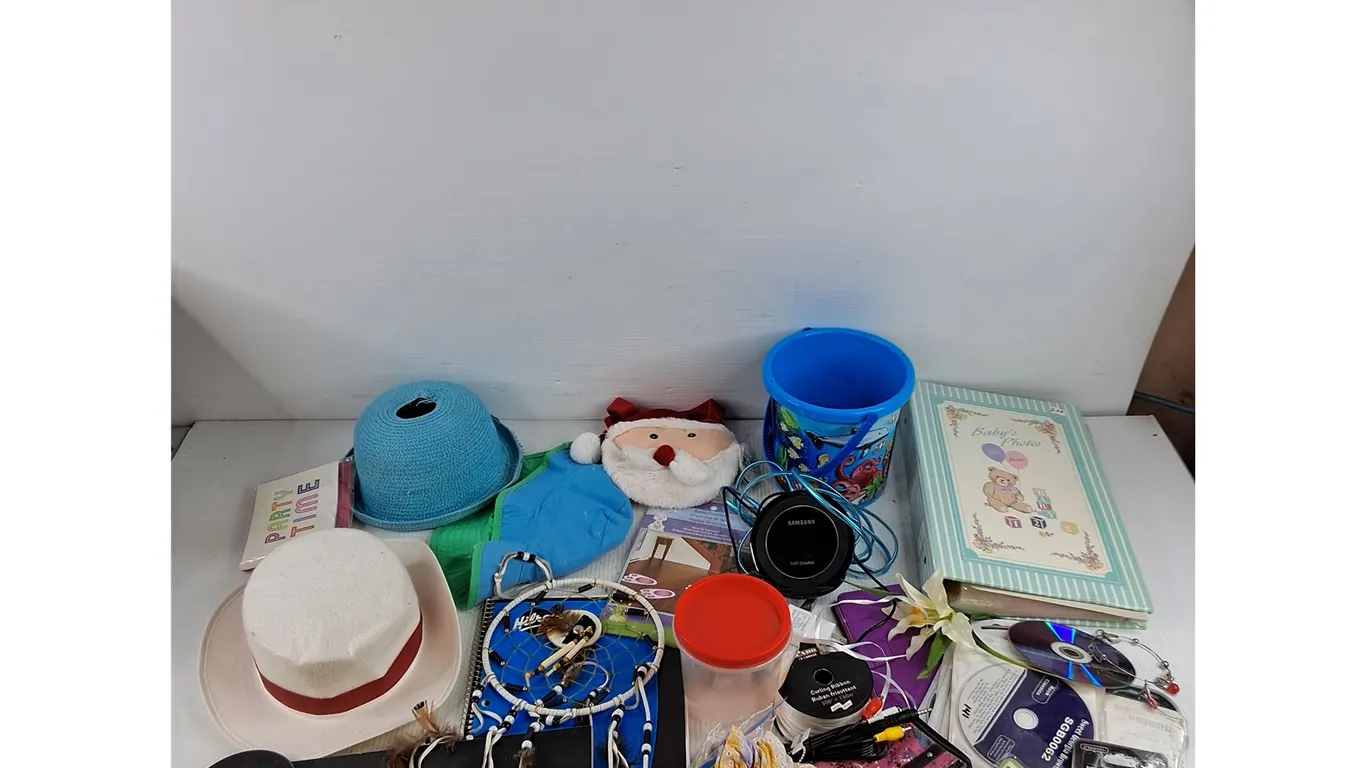 Hats, Picture Album, Earbuds, Dream Catcher, Wireless Chargers, Bunny Footprints, Misc