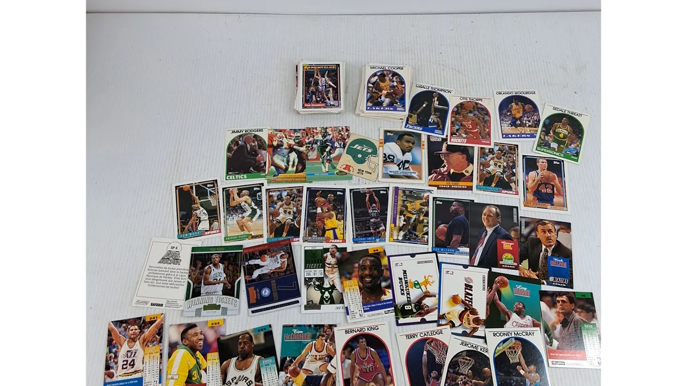 Assorted Football & Baseball Trading Cards - Topps, Skybox, - CANNOT AUTHENTICATE
