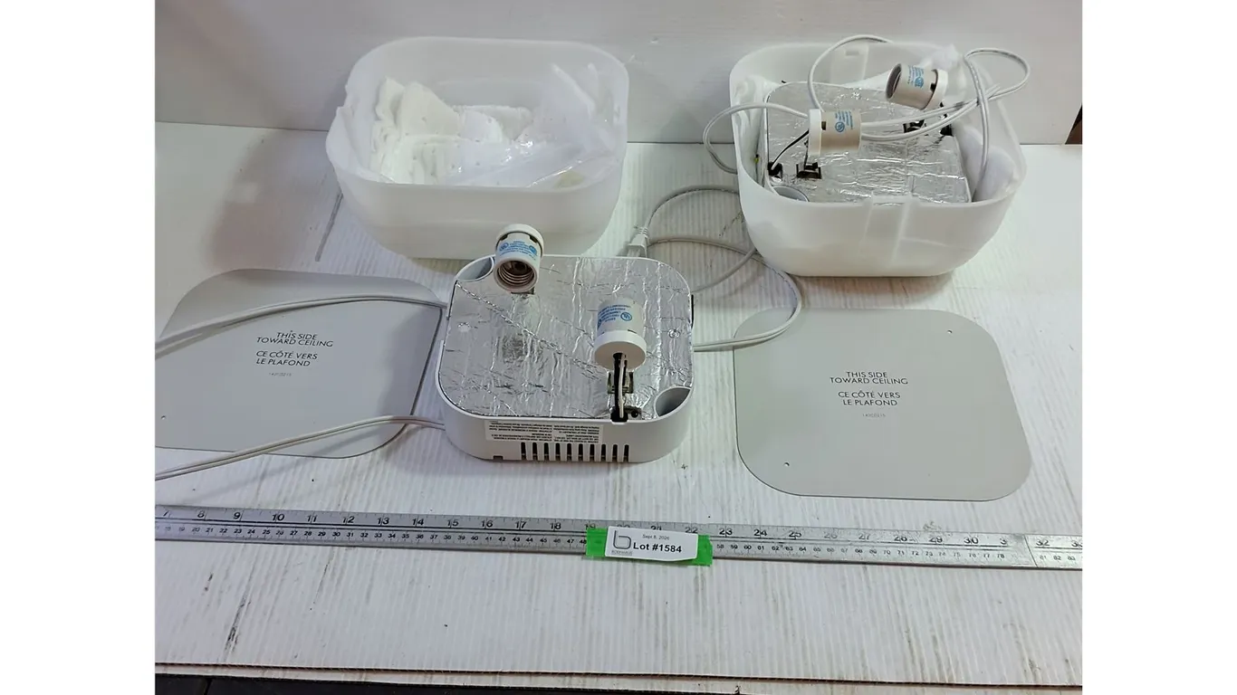 (2) LiftMaster Ceiling Lights