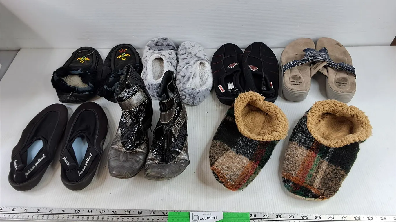 Assorted Shoes & Slippers - Size 7