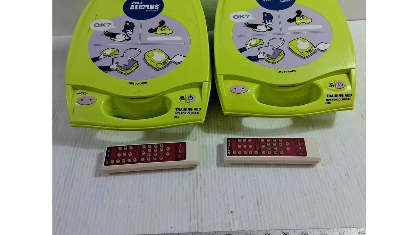 (2) Zoll AEDplus CPR Trainers - Untested