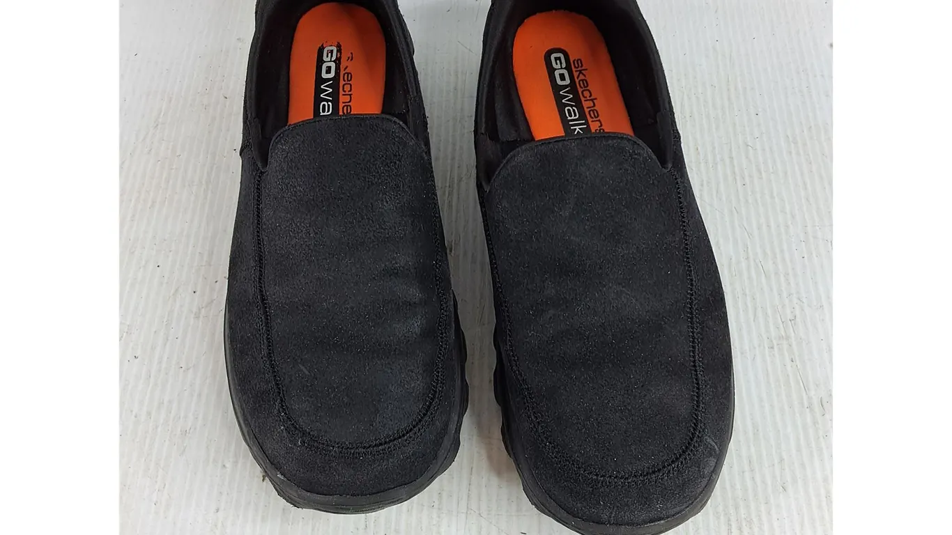 Skechers Go Walk Shoes - Size 10.5