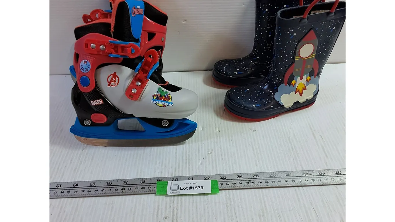 Small Childrens Rubber Boots (Size 9) & Ice Skates
