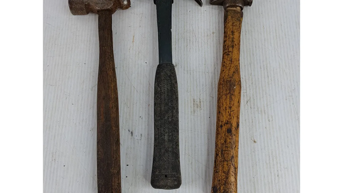 (3) Mallets