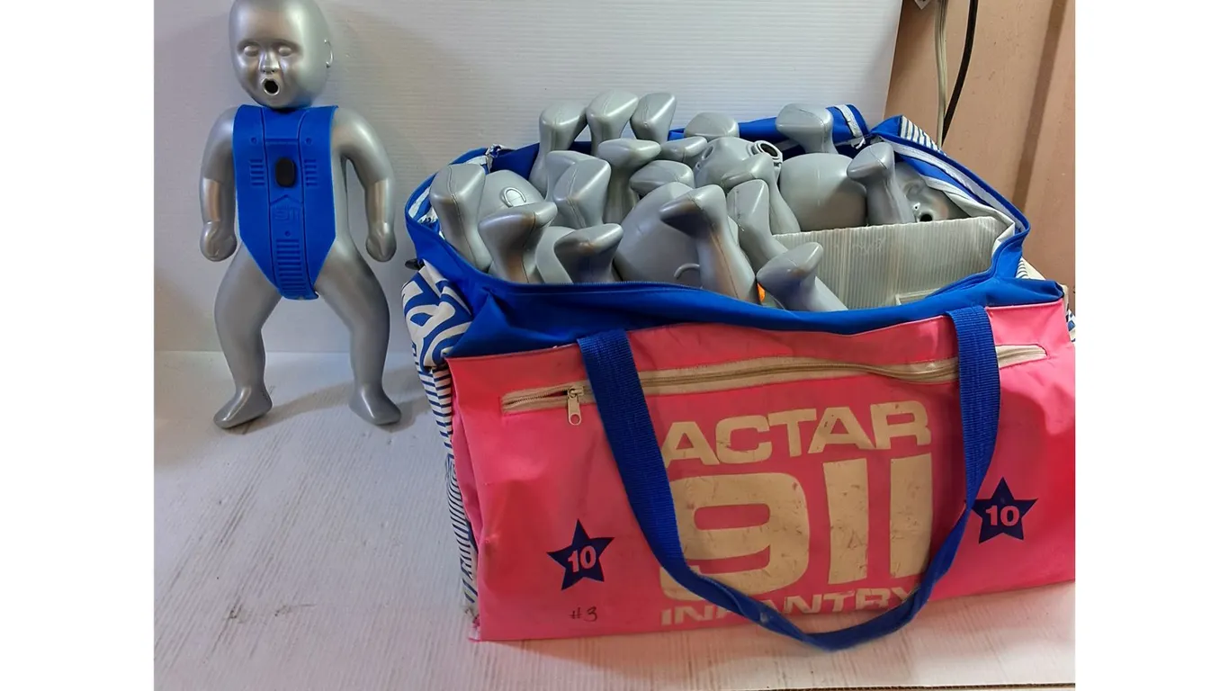 (10) Actar 911 CPR Training Doll Babies & Carry Bag