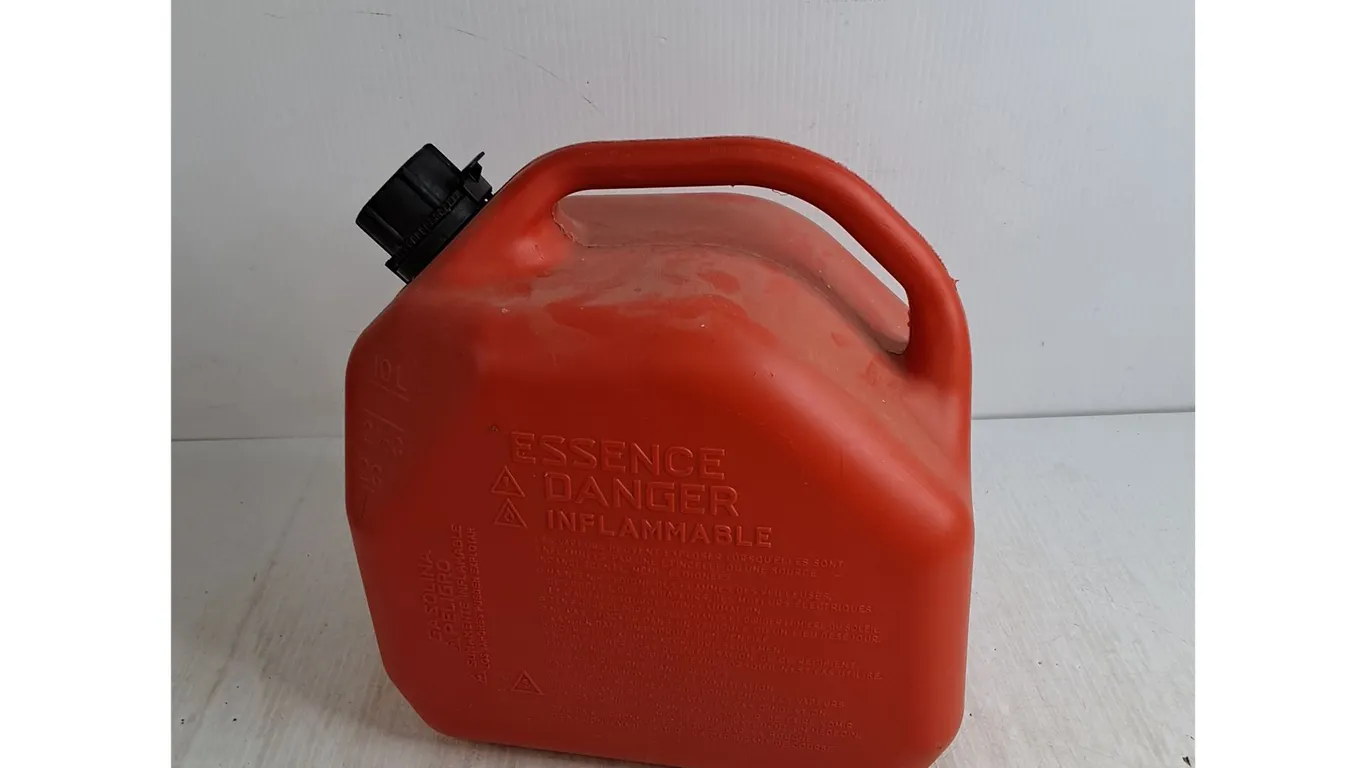 Gasoline Jug 10L, Pickup Only