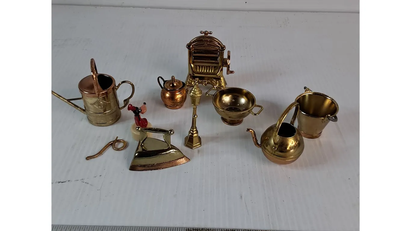 Mini Decorative Appliances