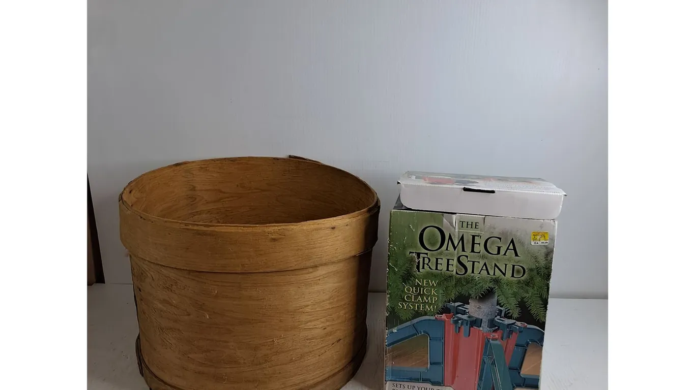 Omega Tree Stand, Wooden Garden Pot 16"x12.5"