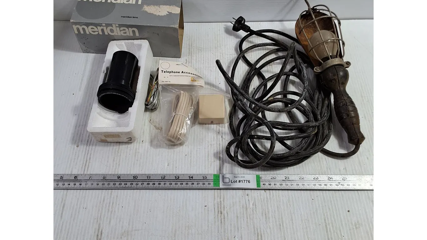 Meridian 60mm Projector Lens,Trouble Light (untested),Phone Landline Accessories