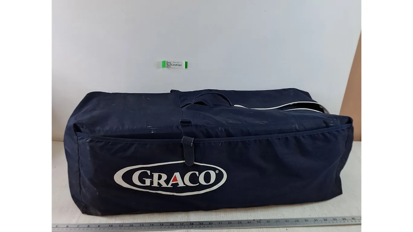 Graco Collapsible Baby Play Pen With Carry Bag
