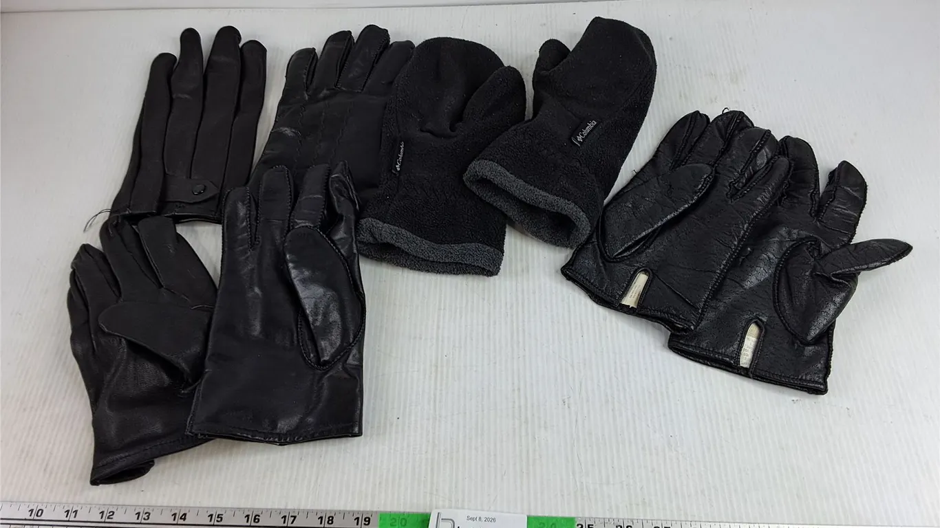 Leather Gloves & Columbia Winter Mitts