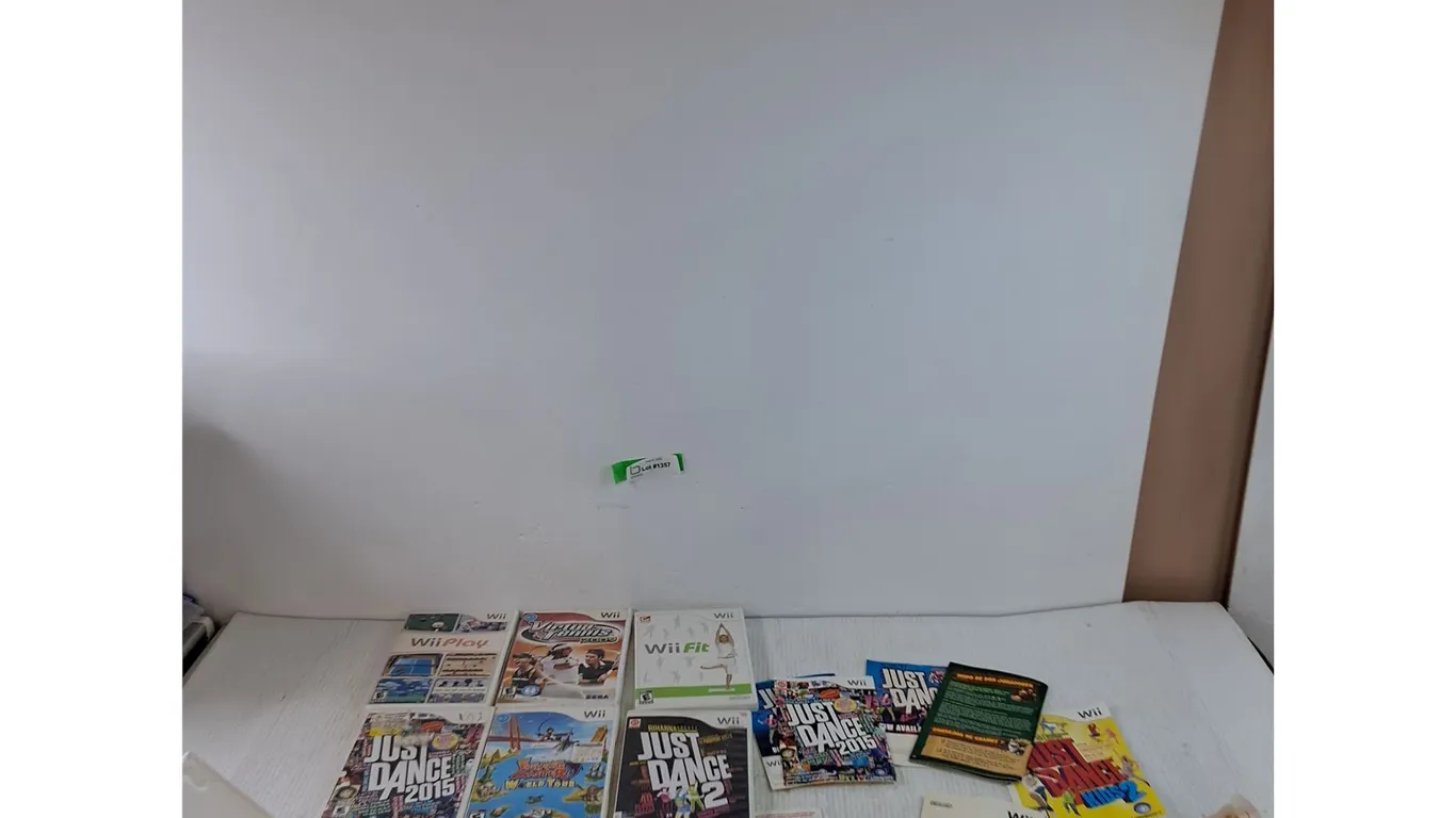 (8) Nintendo Wii Games, Just Dance, Fishing Master, Tennis, Game Manuals, Buzz & Poppy Show