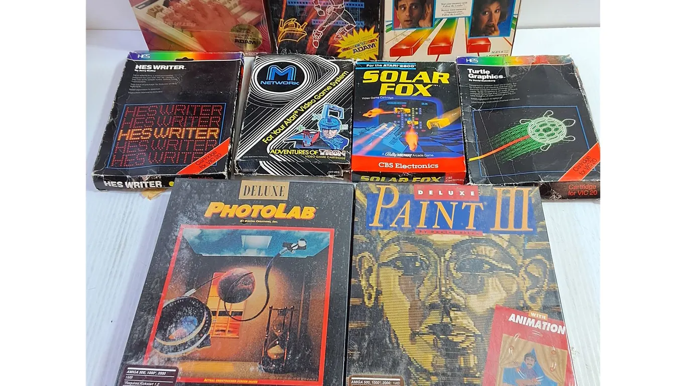 Assorted Old Games - ExperType Typing Teacher, Photolab Electronic Arts, Turtle Graphics, Misc