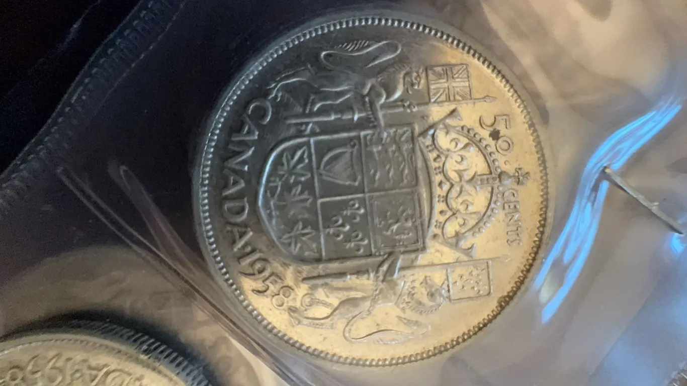 1958 Canadian 50 Cents Coin, 80% Silver, 11.66g