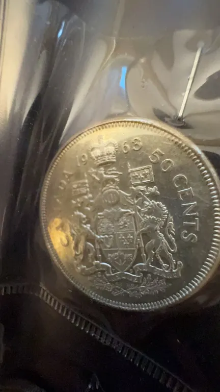 1963 Canadian 50 Cents Coin, 80% Silver, 11.66g