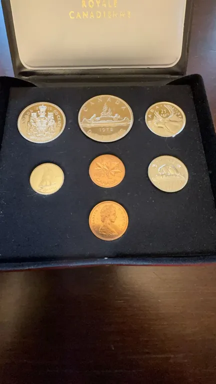 1972 Royal Canadian Mint Proof-Like Coin Set in Case
