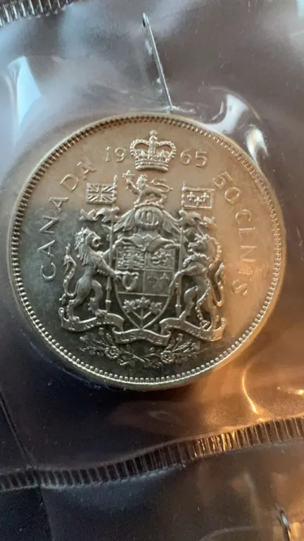 1965 Canada 50 Cent Coin 80% Silver 11.66g