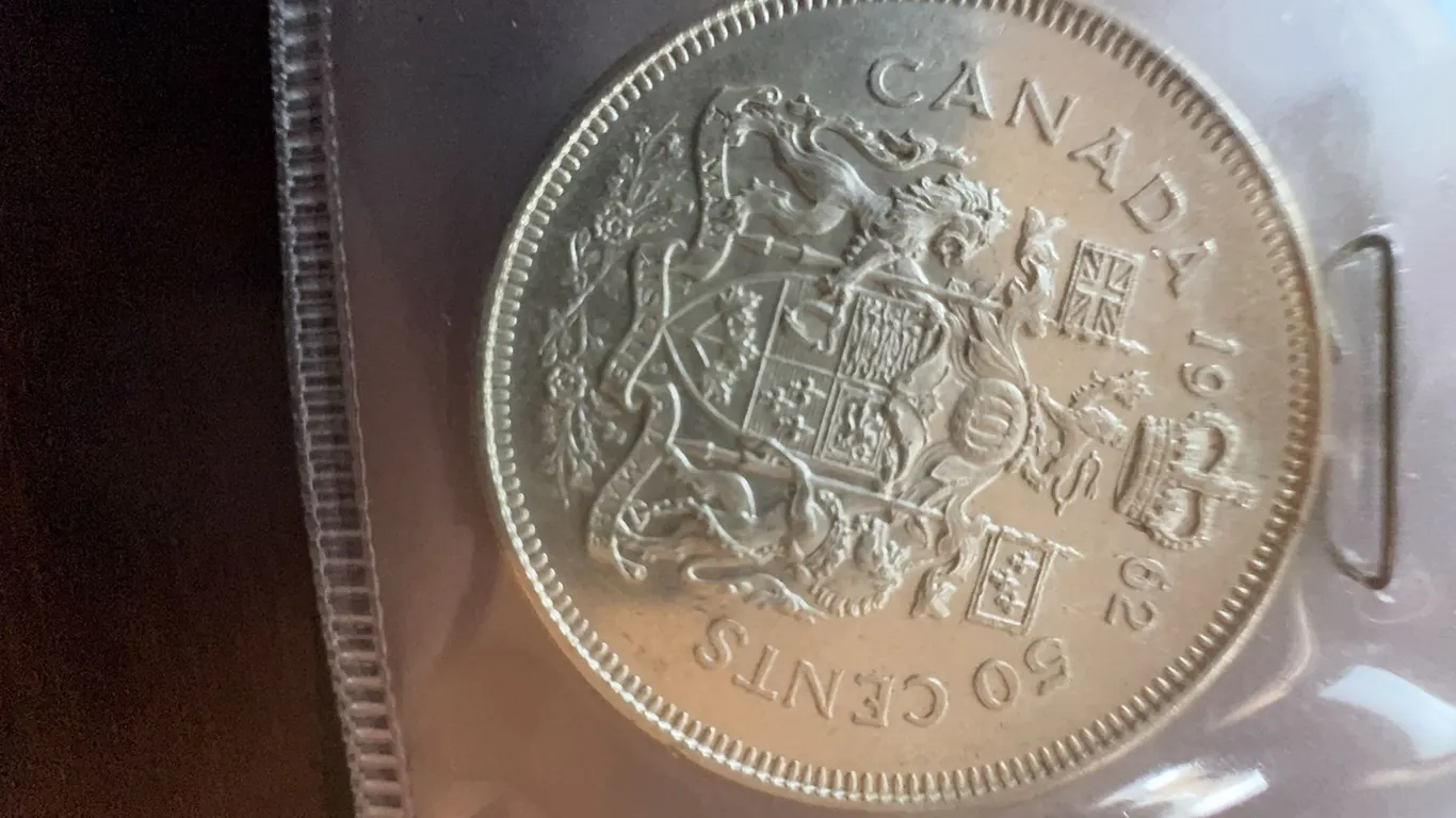 1962 Canada 50 Cents Silver Coin, 80% Silver, 11.66g