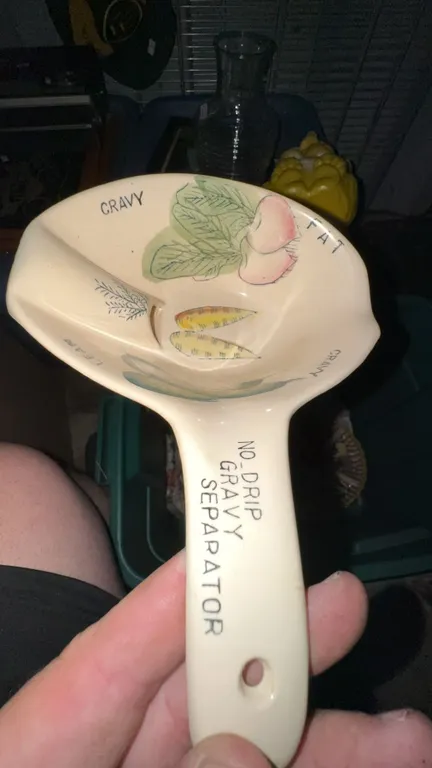 Hand-Painted No Drip Gravy Separator Made in Japan