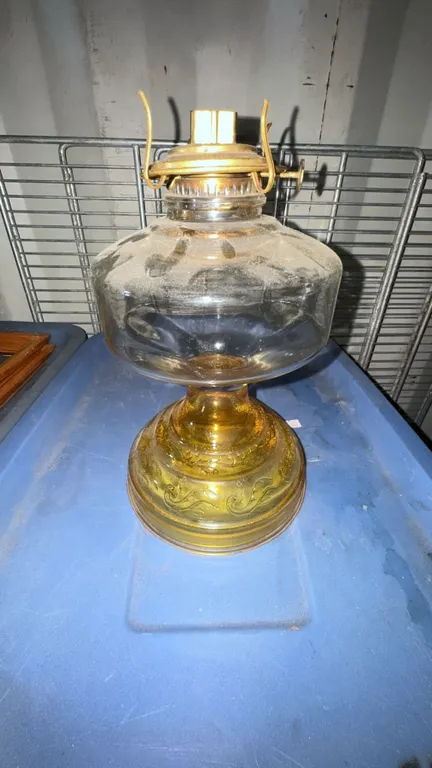 Eagle Clear and Amber Glass Oil Lamp, 12" Tall