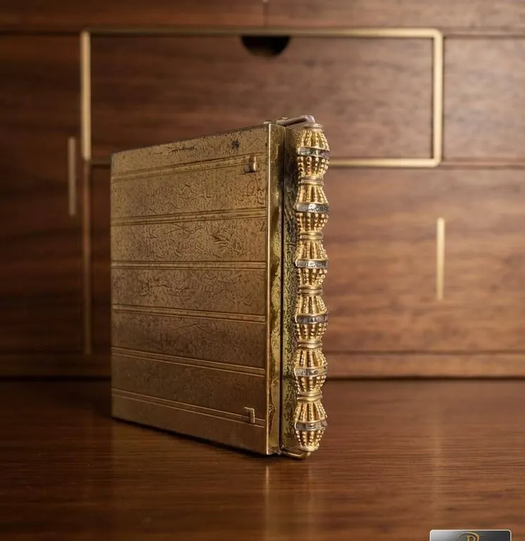Gold Tone Ornate Compact Case with Mirror