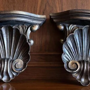 Shell Motif Carved Wooden Wall Brackets