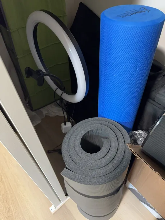 Yoga Mats and Filming Equipment Bundle