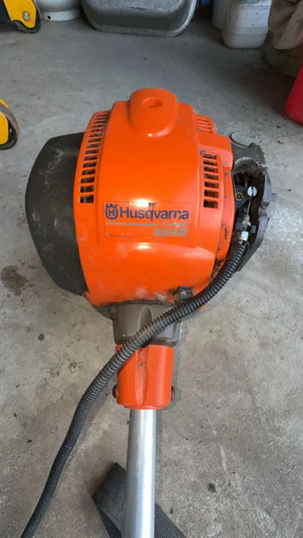 Husqvarna 232R Gas String Trimmer