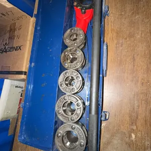 Snowden Brand Enclosed Ratchet Drop Head Pipe Threader Set