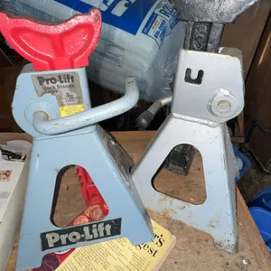 Pro-Lift Jack Stands
