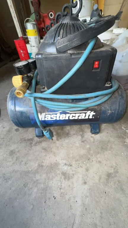 Mastercraft Portable Electric Air Compressor