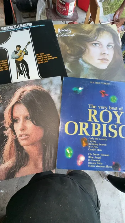 4 Vinyl Records Including Roy Orbison and Connie Francis