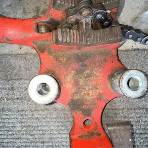 Red Pipe Chain Vise With Jaw Grips and Mounts