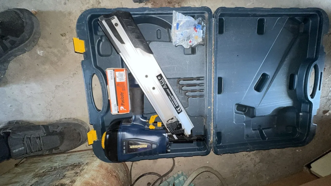 Paslode Cordless Framing Nailer With Case And Accessories