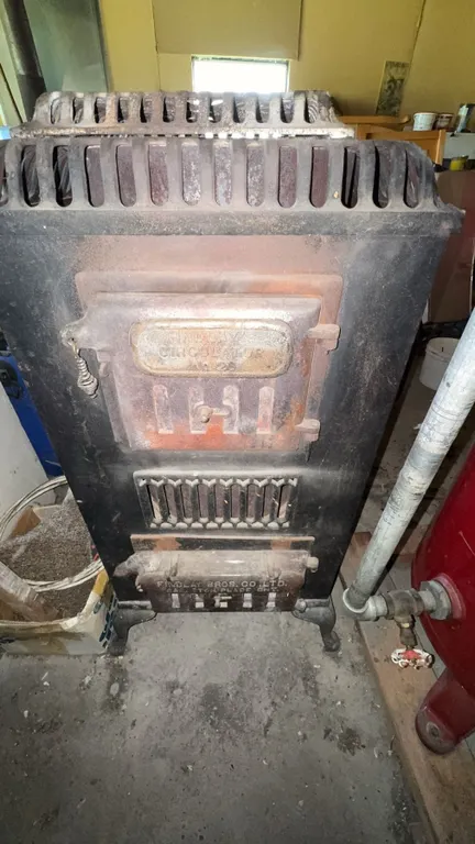 Findlay Bros. Cast Iron Circulator Wood Stove
