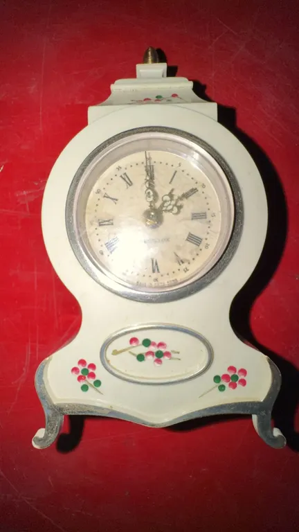 Bayard White Plastic Mantel Alarm Clock, Made in Hong Kong