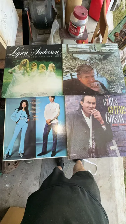 Country Vinyl Records Collection, 4 Titles