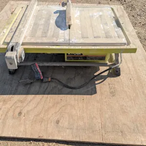 Ryobi electric wet tile saw