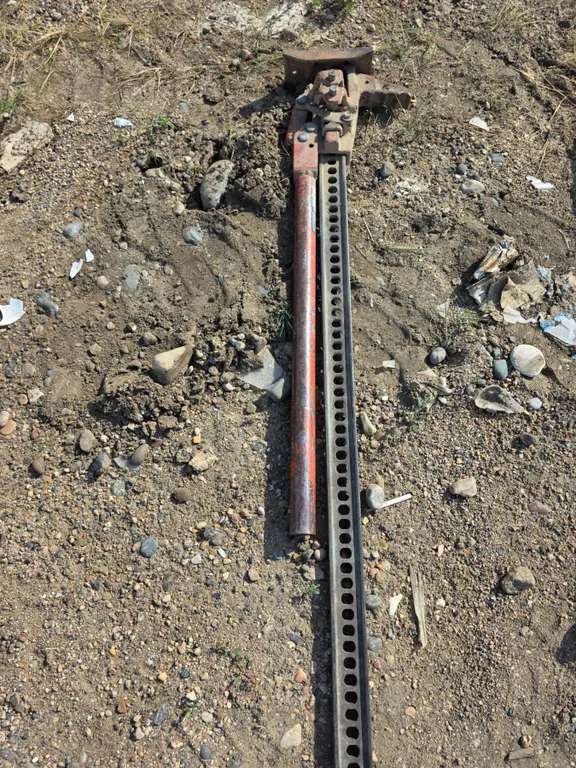 Jackall- 48"L