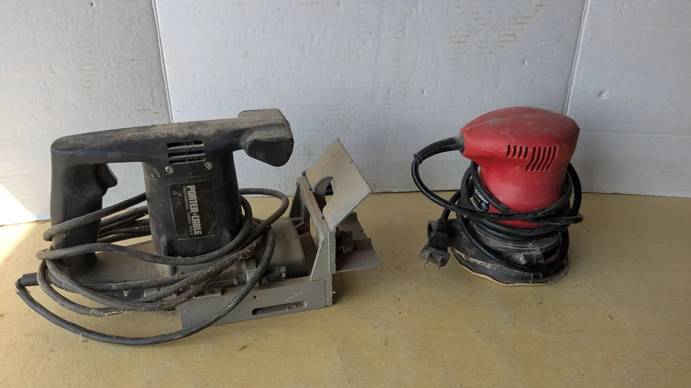 biscuit joiner, with orbital sander