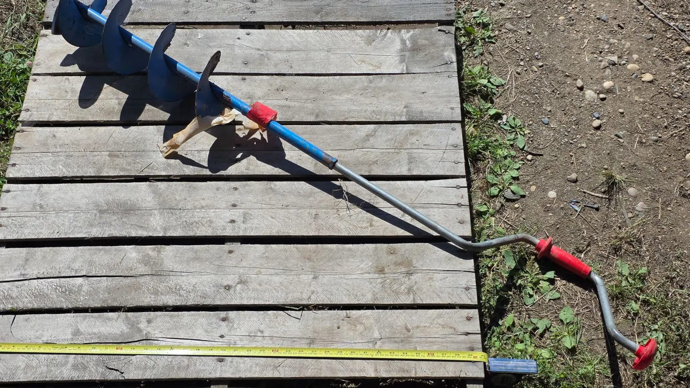 Hand Auger