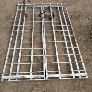 Folding aluminum ramp, 78x48"