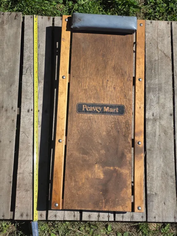 Peavy Mart Floor Creeper