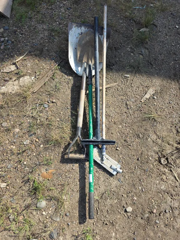 Assorted hand tools- shovels