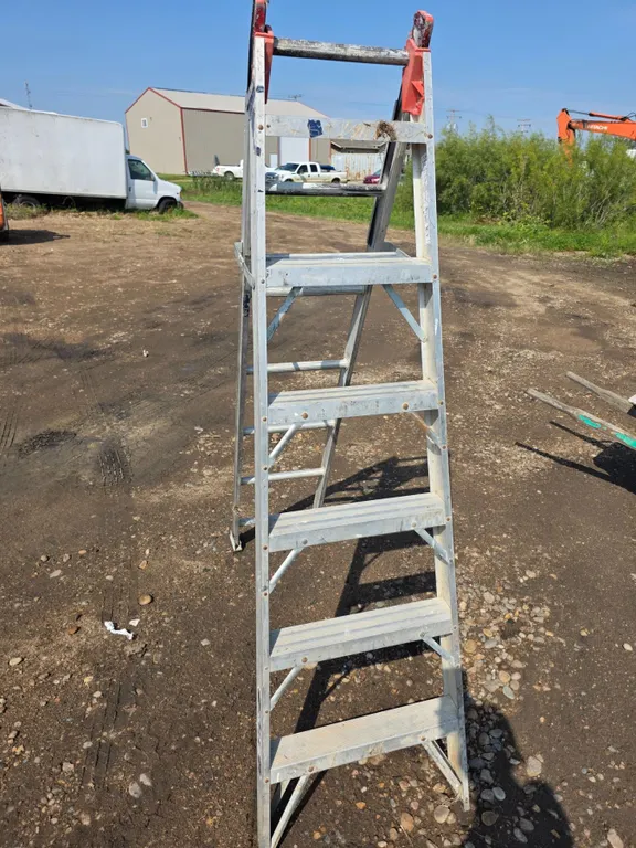7ft ladder